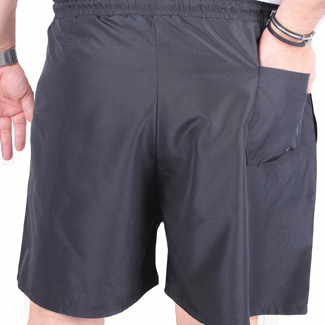 MocGrande teget šorc pogled odpozadi